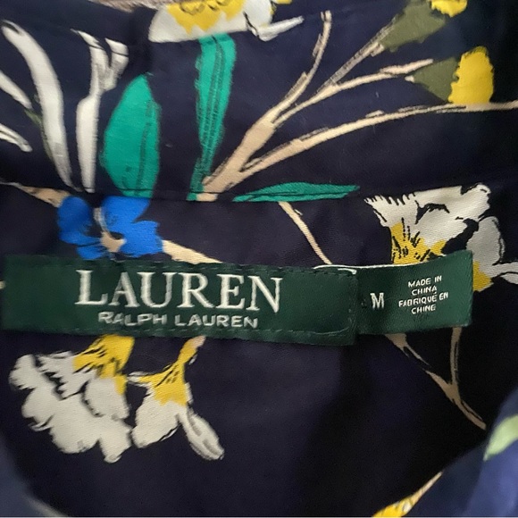 Lauren Ralph Lauren Floral/Bird Print Long-Sleeved Button-Down Top Size M - Picture 6 of 7